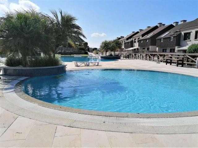 Chalet en venta en O Grove photo 0