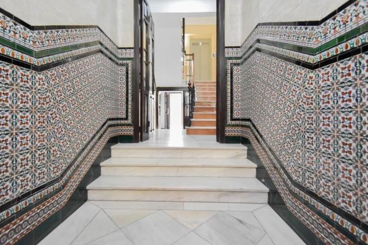 Piso en venta en Granada, San Antón photo 0