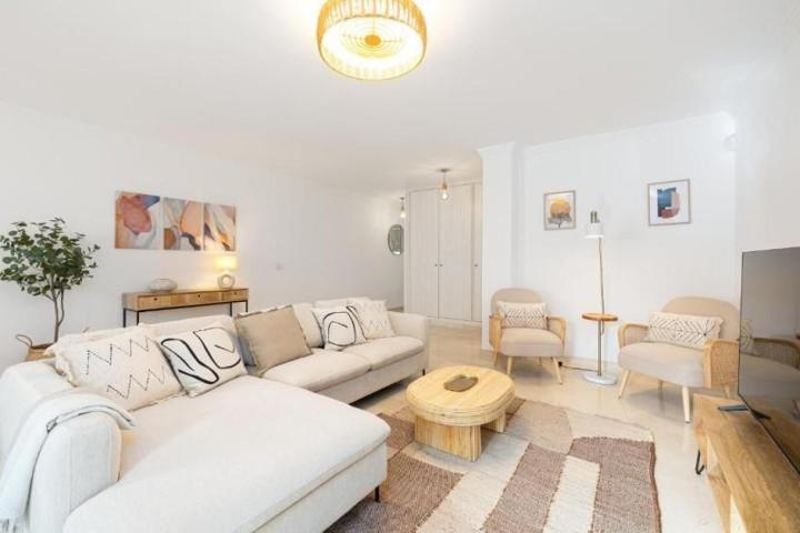 Apartamento en venta en Fuengirola, Centro Ciudad photo 0