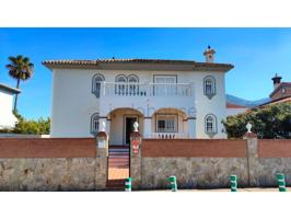 Chalet en venta en Alhaurín de la Torre photo 0