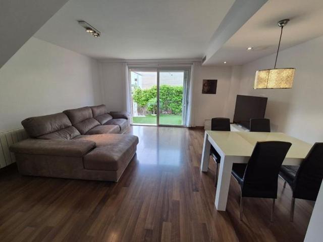 Casa con terreno en venta en Sitges photo 0