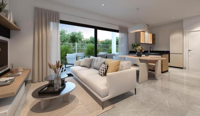 Chalet en venta en La Marina, El pinet photo 0