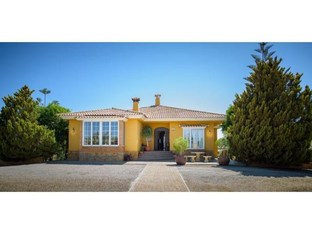 Chalet en venta en Vera photo 0