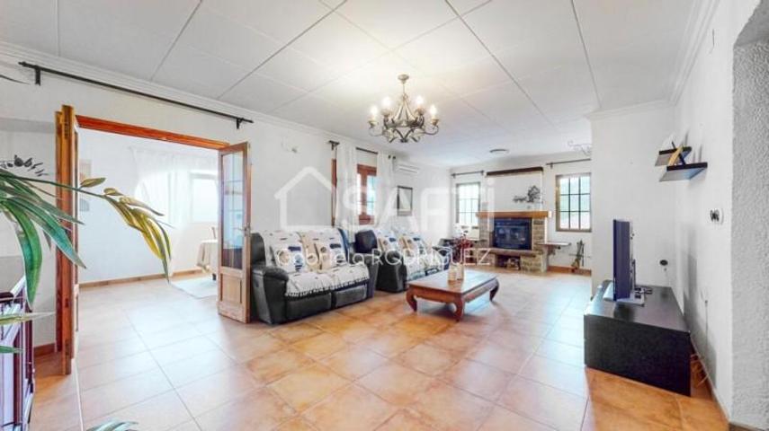 Casa en venta en Orba photo 0