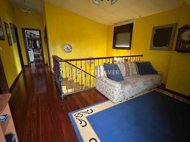 Casa en venta en Nigrán photo 0