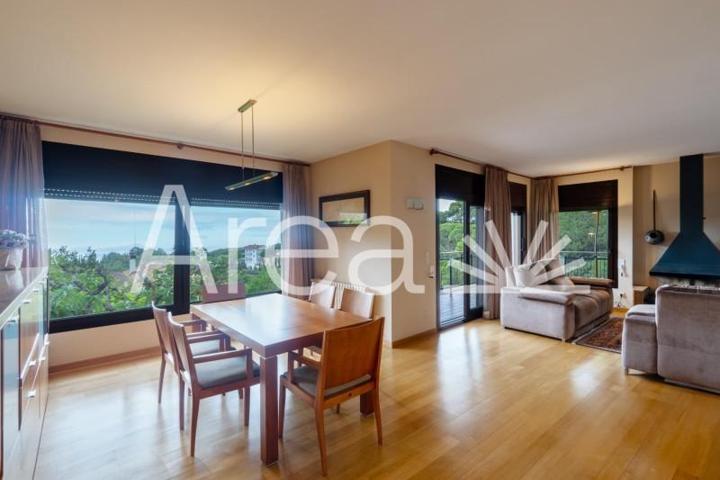 Chalet en venta en Mataró, Urbanizaciones photo 0