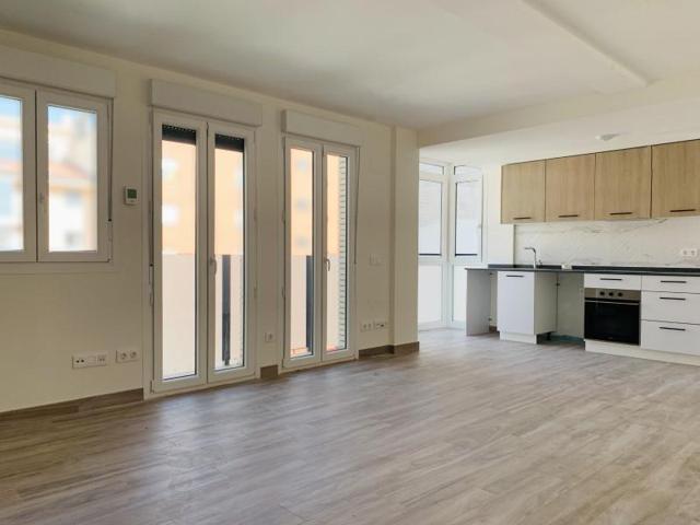 Piso en venta en Madrid, Palos de Moguer photo 0
