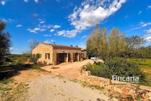 Casa con terreno en venta en Manacor, Camí de Son Fangós, 07500 photo 0