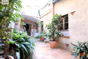 Casa en venta en Mataró, Parc central photo 0