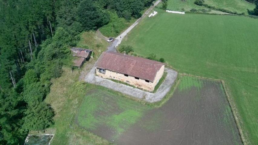 Casa en venta en Larrabetzu, Labarretzu photo 0