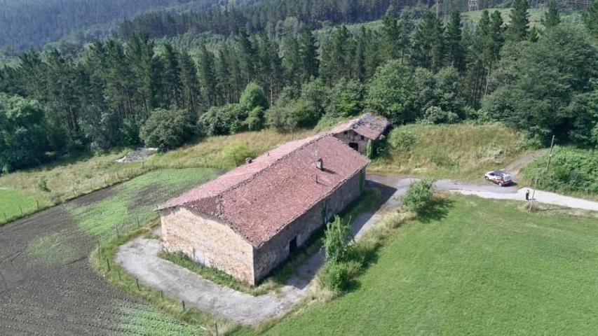 Casa en venta en Larrabetzu, Labarretzu photo 0