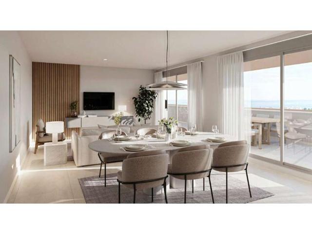 Apartamento en venta en Estepona photo 0