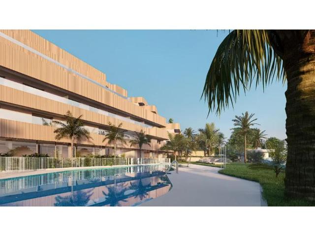 Apartamento en venta en Estepona photo 0