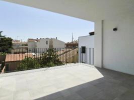 Duplex en venta en Terrassa, Carrer de Pere Fizes, 08225 photo 0
