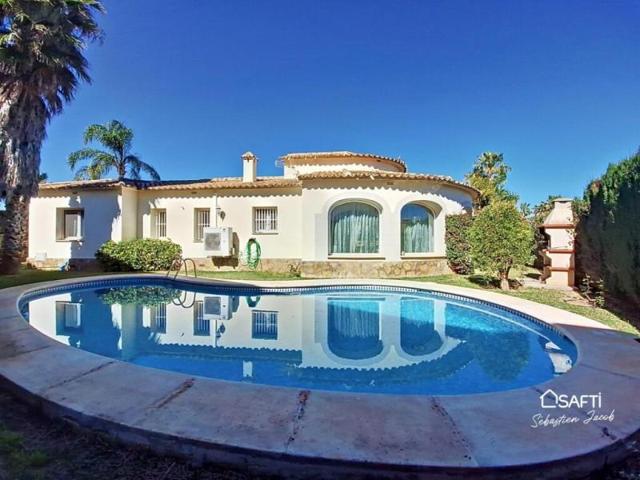 Casa en venta en Oliva photo 0