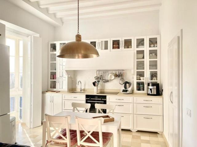 Piso en venta en Cádiz, Centro photo 0