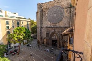 Piso en venta en Barcelona, El Gòtic photo 0