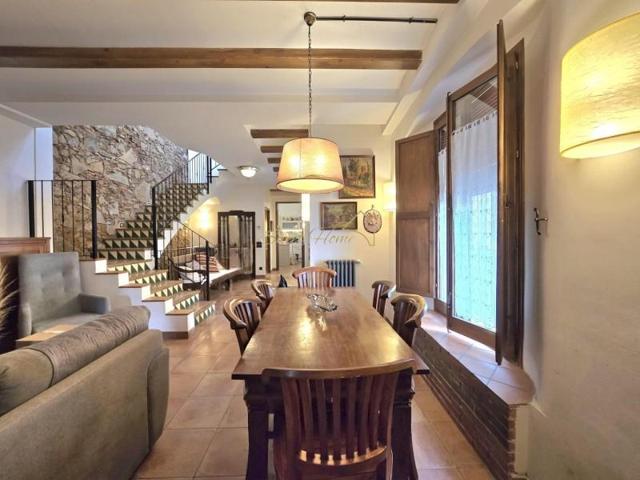 Casa en venta en Argentona, Centro photo 0