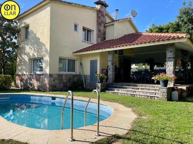 Casa en venta en L'Ametlla del Vallès, Can camp photo 0