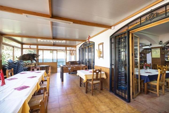 Edificio en venta en Ventas de Huelma, Ventas de Huelma photo 0