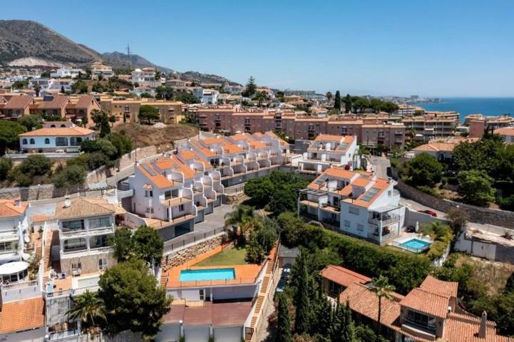 Adosada en venta en Fuengirola, Torreblanca del Sol photo 0