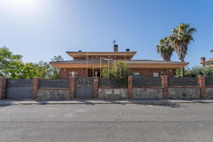 Chalet en venta en Almoster, Almoster photo 0