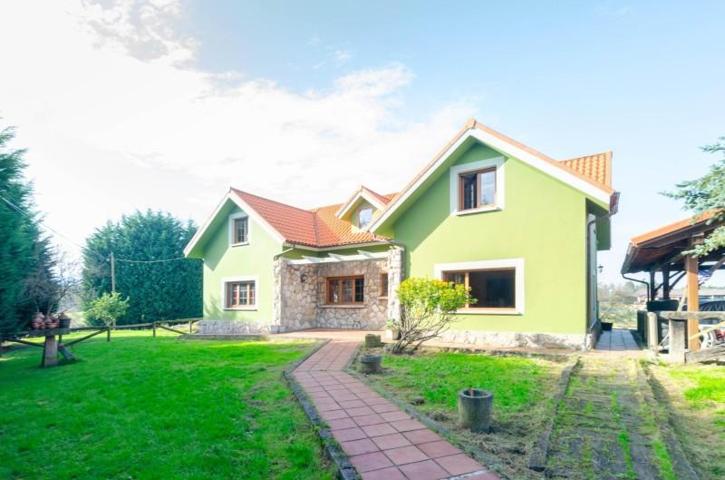 Casa en venta en Corvera de Asturias, Vallin photo 0