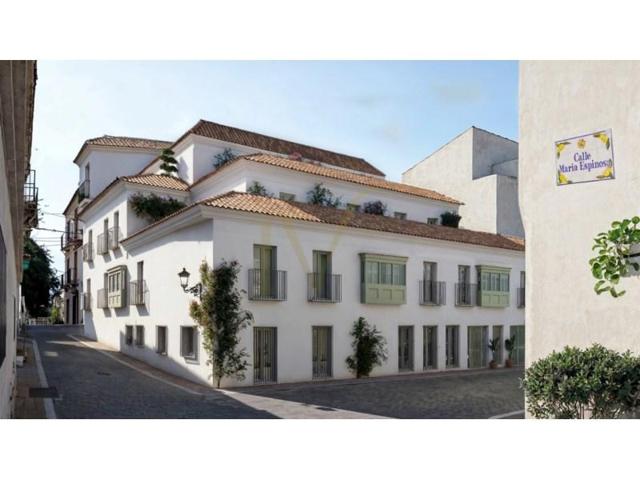 Apartamento en venta en Estepona photo 0