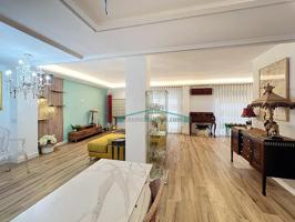 Piso en venta en Valencia, El Pilar photo 0