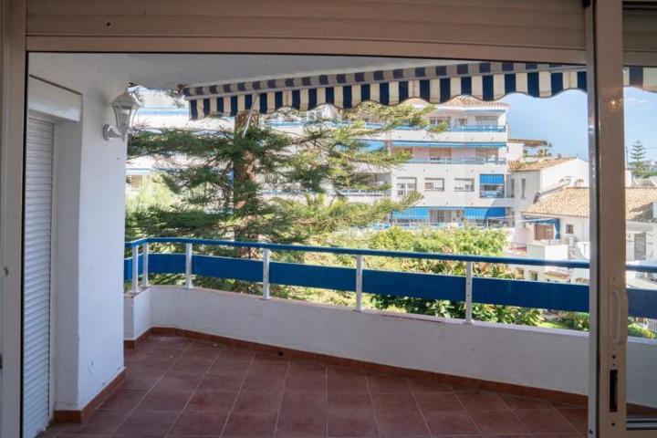 Apartamento en venta en Fuengirola, 1ª Línea de playa photo 0