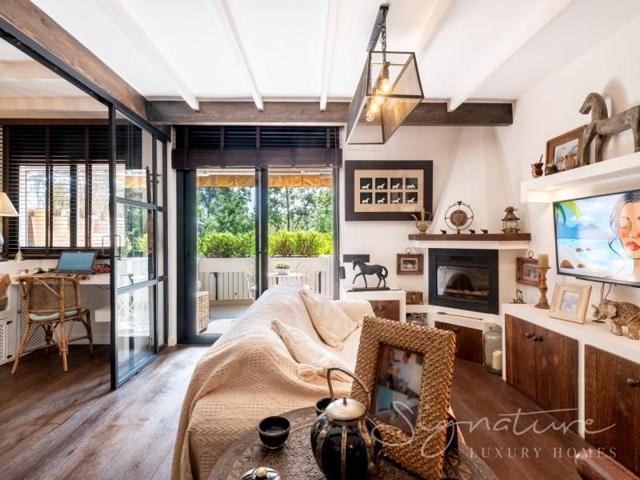 Planta baja en venta en Sant Cugat del Vallès photo 0