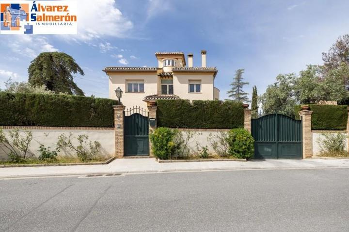 Chalet en venta en Albolote, Urbanizacion cortijo del aire photo 0