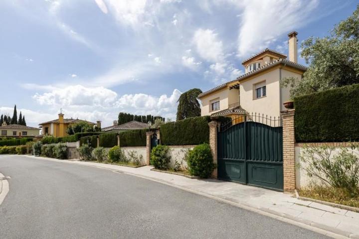 Chalet en venta en Albolote, Urbanizacion cortijo del aire photo 0