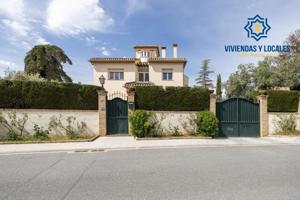 Chalet en venta en Albolote, Urbanizacion cortijo del aire photo 0