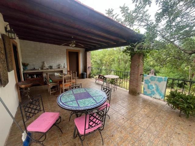 Casa en venta en Estepona, - El Padrón - El Velerín - Voladilla photo 0