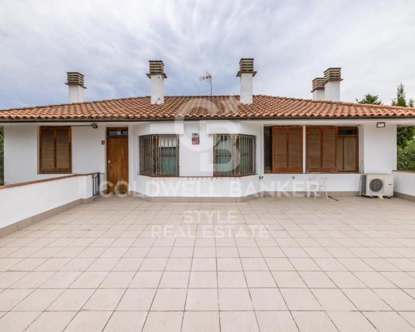 Casa en venta en Matadepera photo 0