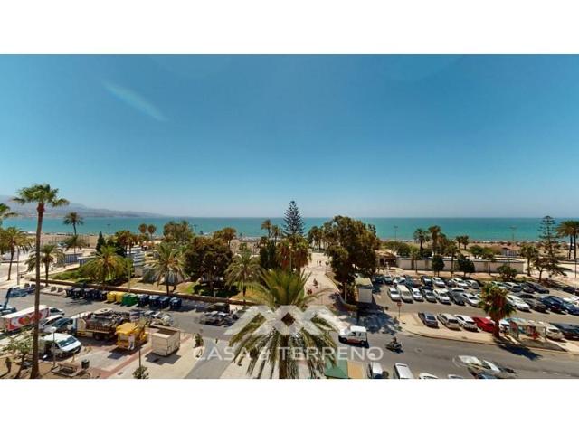 Piso en venta en Vélez-Málaga photo 0