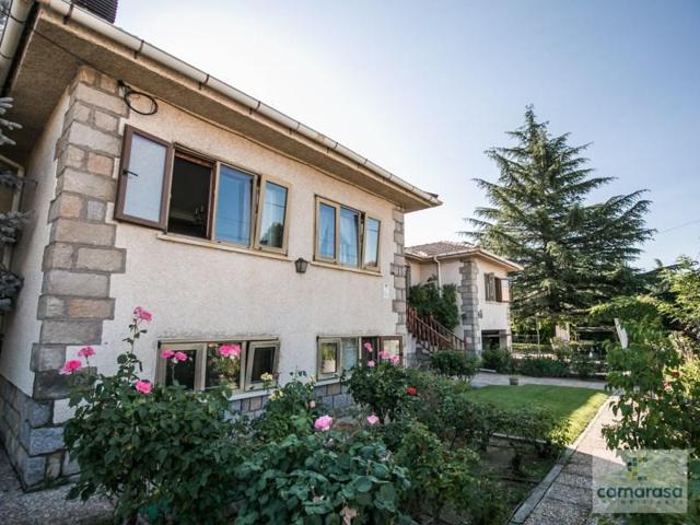 Chalet en venta en Ávila photo 0