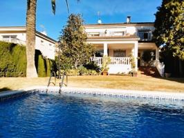 Chalet en venta en El Vendrell, Bonavista photo 0