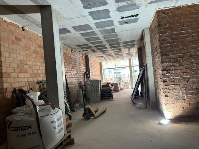 Local comercial en venta en Vilanova i la Geltrú, Centre photo 0