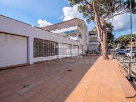 Local comercial en venta en Palafrugell, Tamariu photo 0