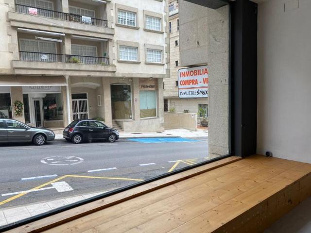 Piso en venta en Sanxenxo photo 0