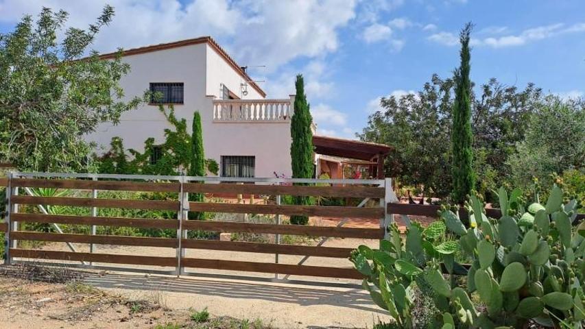 Terreno en venta en Mont-roig del Camp, Bonmont photo 0
