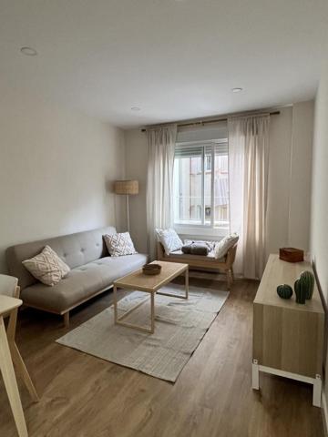 Piso en venta en Madrid, Calle de Juanelo, 28012 photo 0