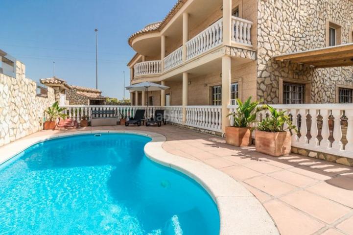 Casa en venta en Masalavés, Massalavés photo 0