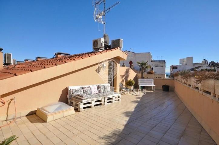 Casa en venta en Mataró, Centro photo 0