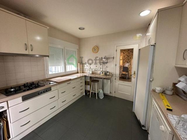 Piso en venta en Badajoz photo 0