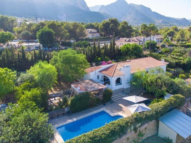 Chalet en venta en Polop, Centro photo 0