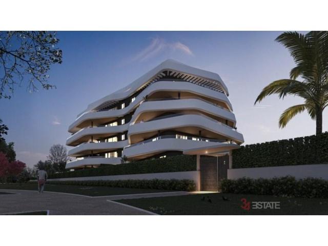 Apartamento en venta en Torremolinos, Playamar - Benyamina photo 0
