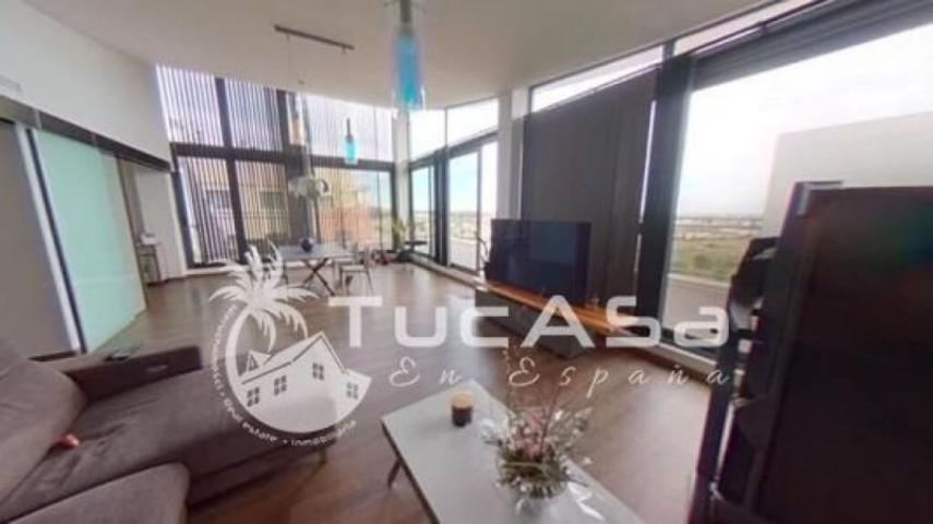 Piso en venta en Oliva photo 0